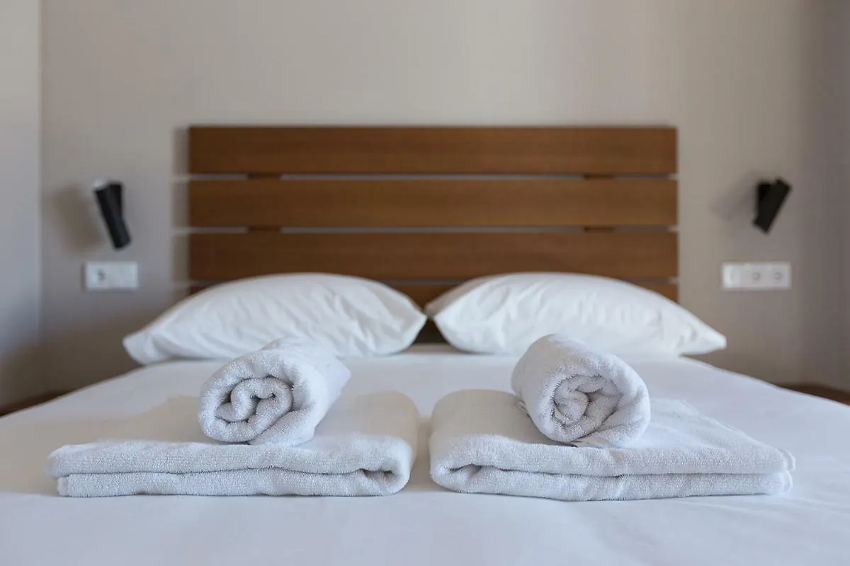 Chacon Apartments & Suites Estepona